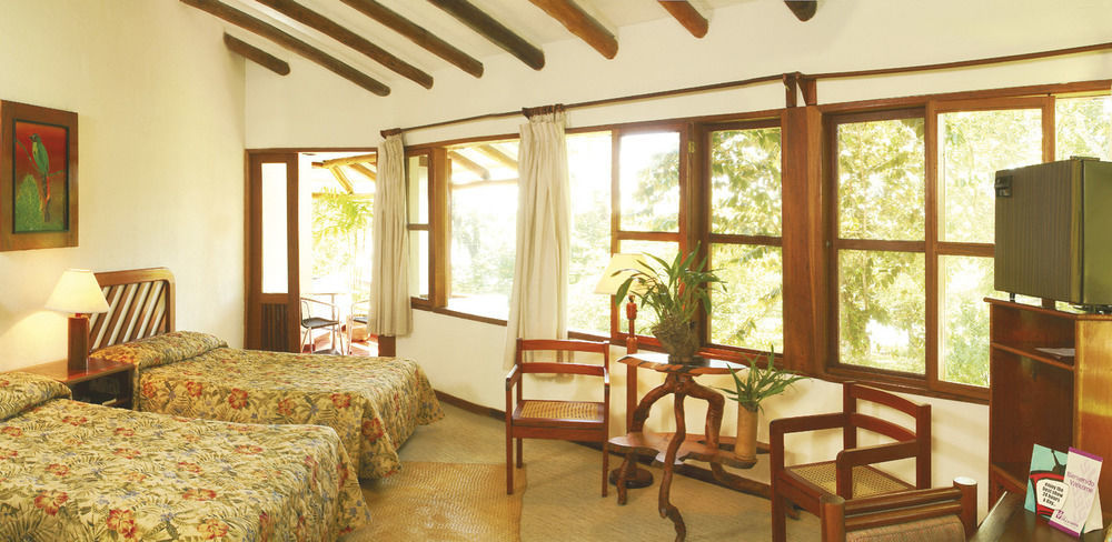 Villa Maya Флорес Экстерьер фото